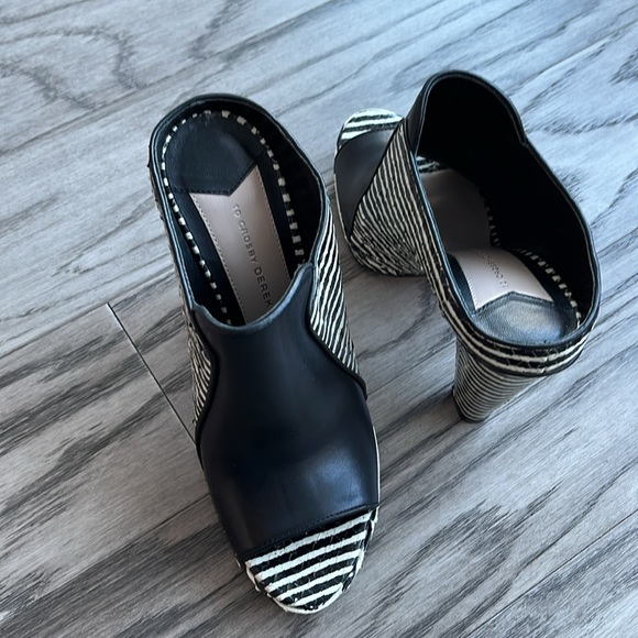 Derek Lam heels size 8.5 - Picture 10 of 12